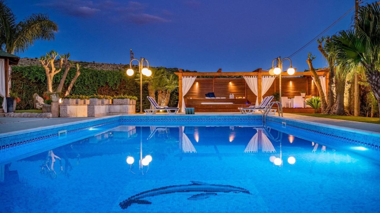 Villa Cutrera 8, Emma Villas Chiaramonte Gulfi Kültér fotó