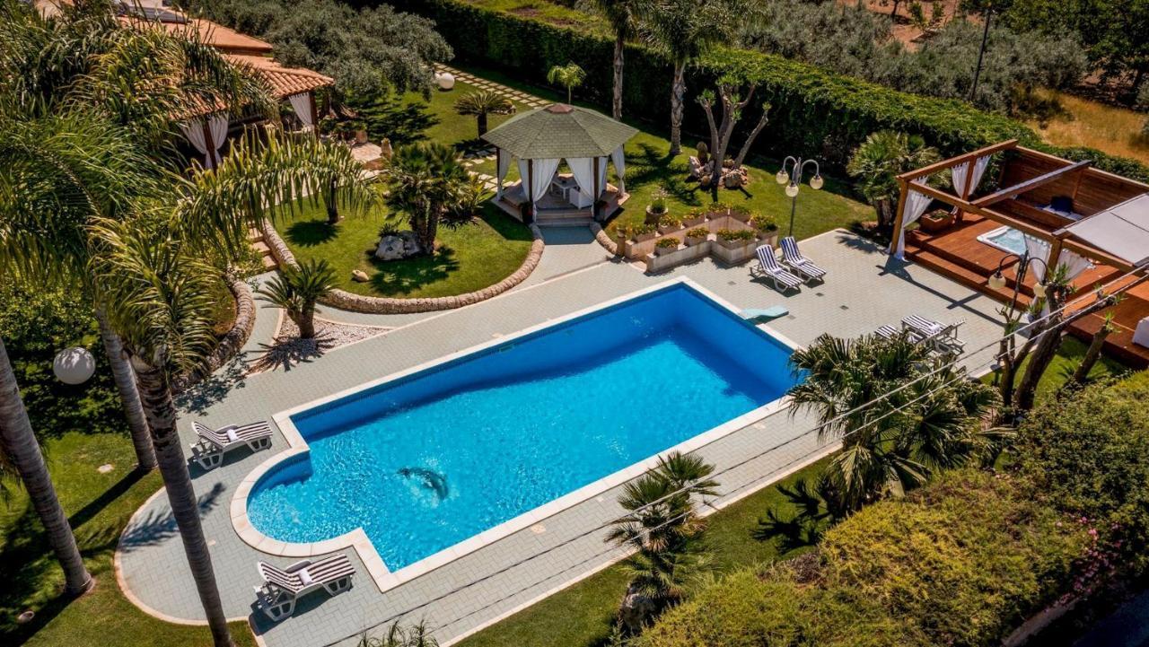 Villa Cutrera 8, Emma Villas Chiaramonte Gulfi Kültér fotó
