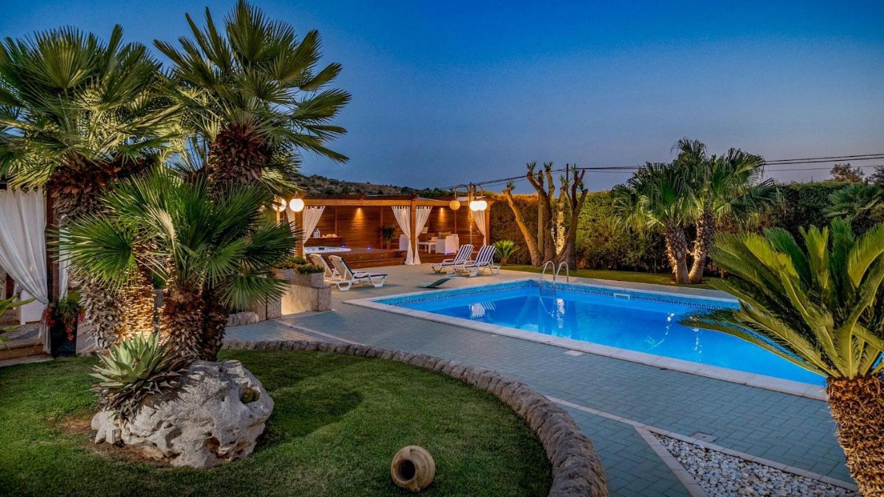 Villa Cutrera 8, Emma Villas Chiaramonte Gulfi Kültér fotó