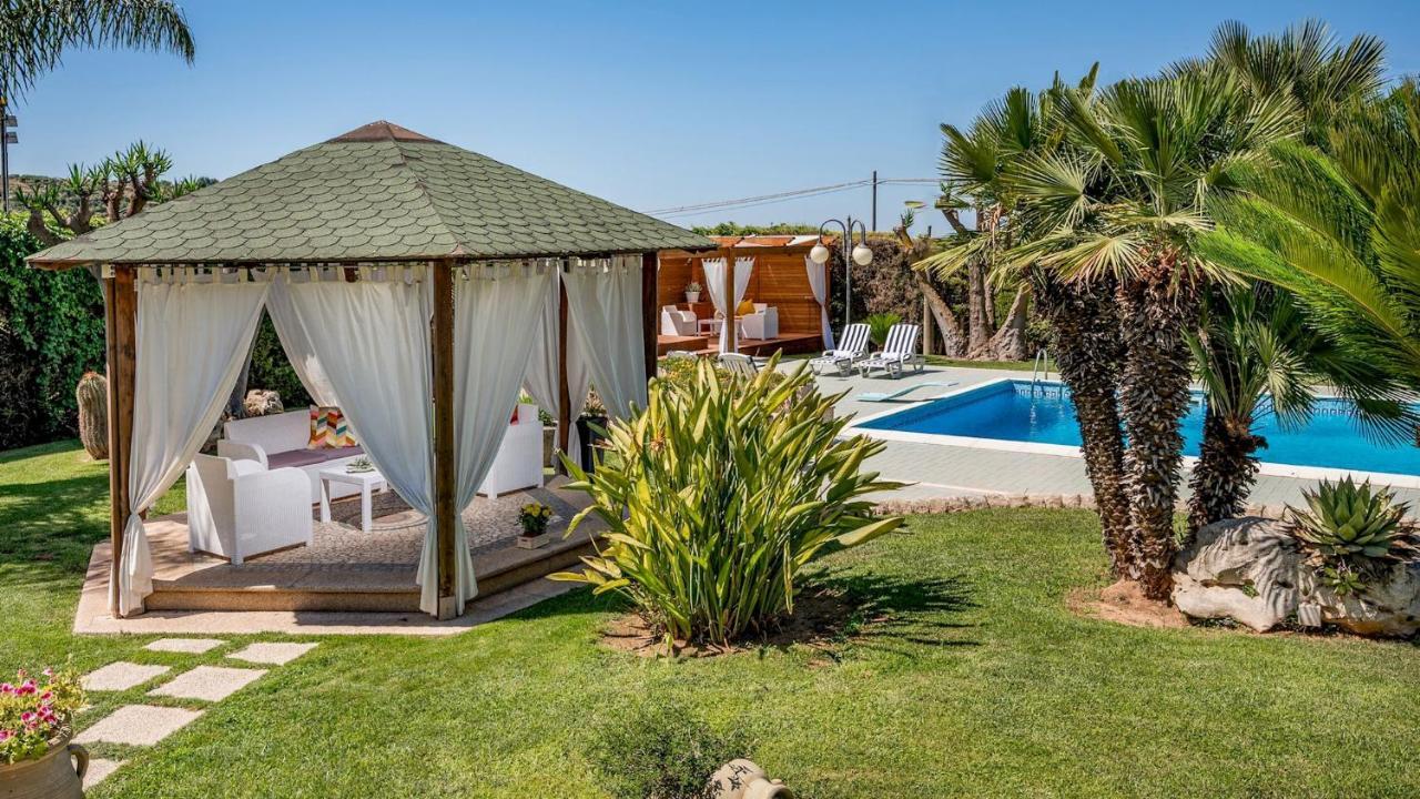 Villa Cutrera 8, Emma Villas Chiaramonte Gulfi Kültér fotó