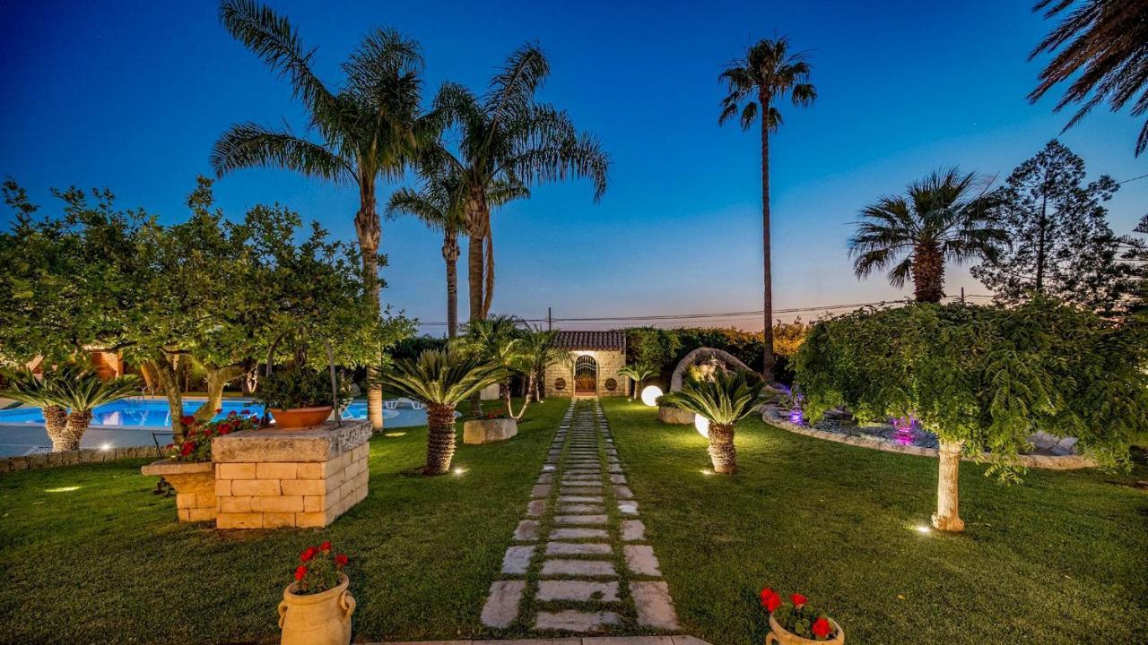 Villa Cutrera 8, Emma Villas Chiaramonte Gulfi Kültér fotó
