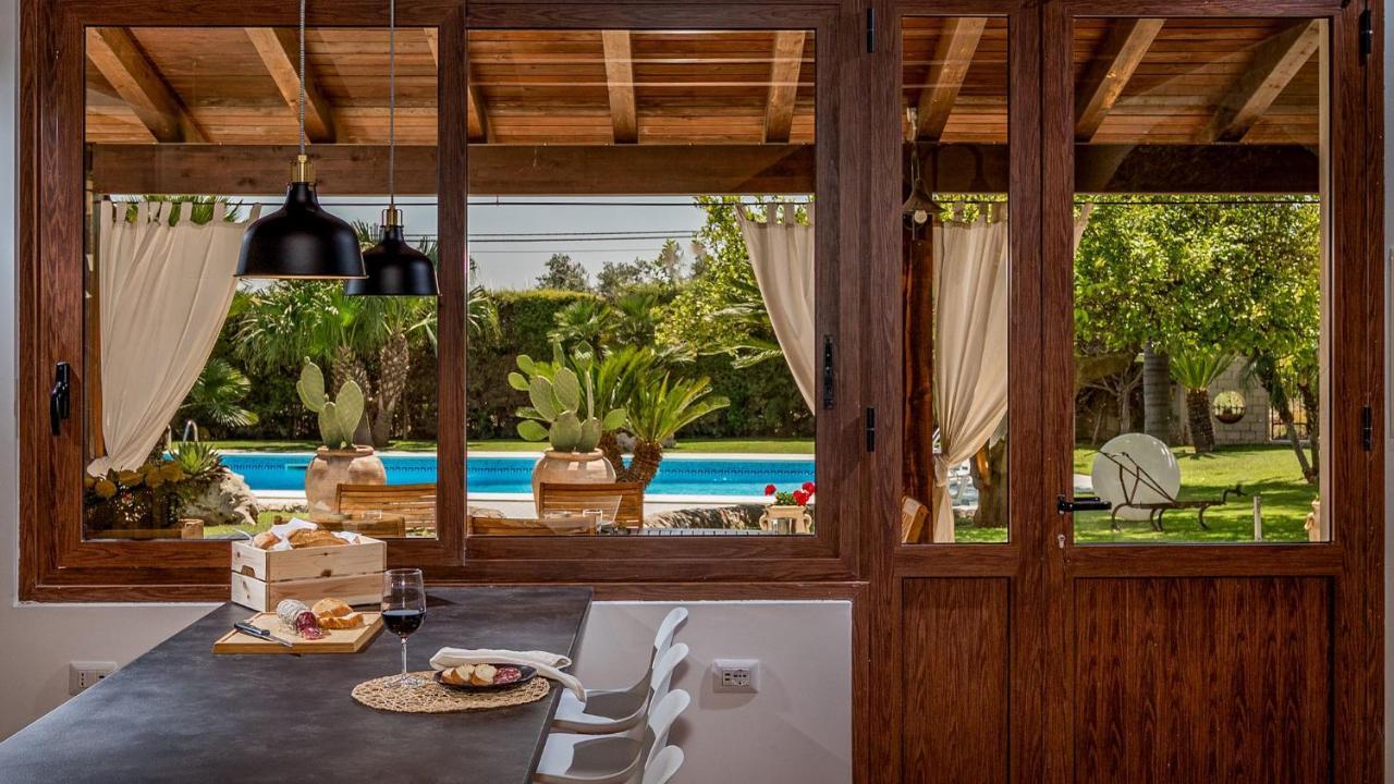 Villa Cutrera 8, Emma Villas Chiaramonte Gulfi Kültér fotó