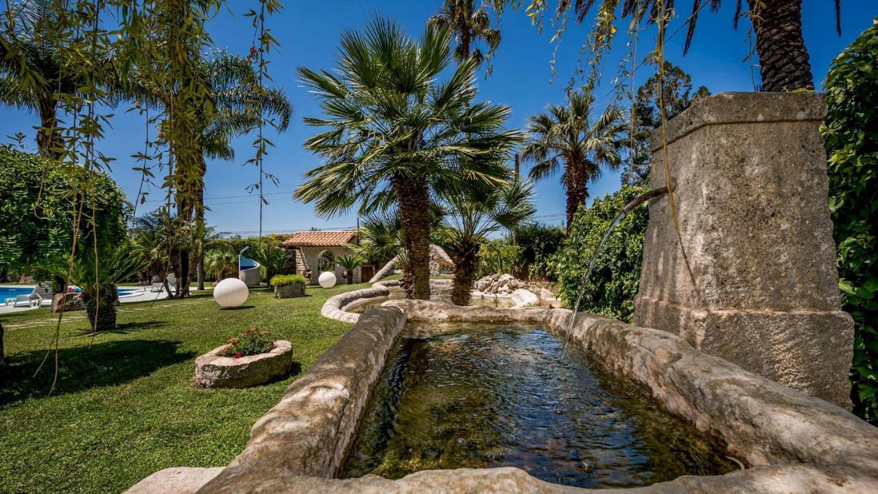 Villa Cutrera 8, Emma Villas Chiaramonte Gulfi Kültér fotó
