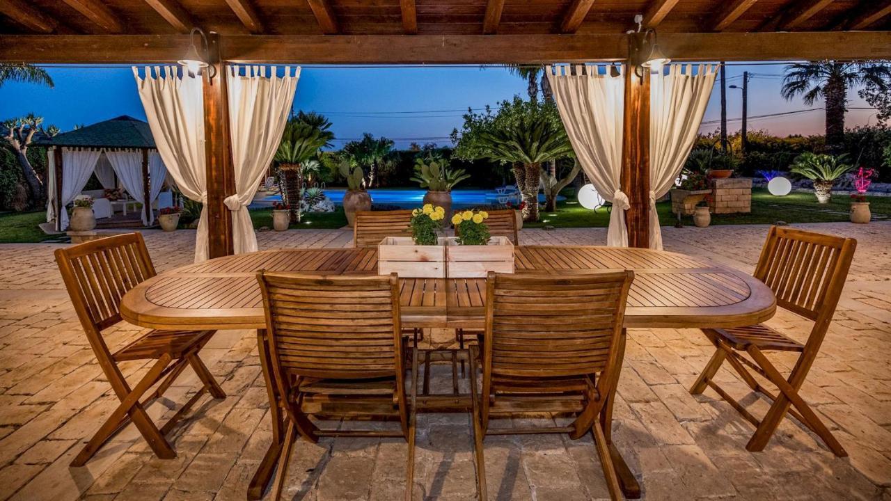 Villa Cutrera 8, Emma Villas Chiaramonte Gulfi Kültér fotó